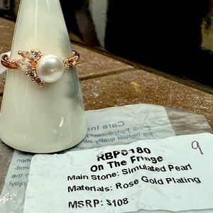 Bomb Party June 2023 Collection Pearl Ring in Rose Gold!!